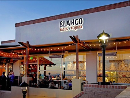 blanco tacos and tequila in tucson, petfriendly, dog allowed restaurants in Tucson, Arizona
